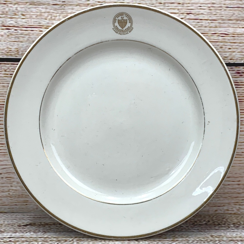 Vintage 10" Union League Philadelphia Amor Patriae Ducit Mayer‎ China Plate